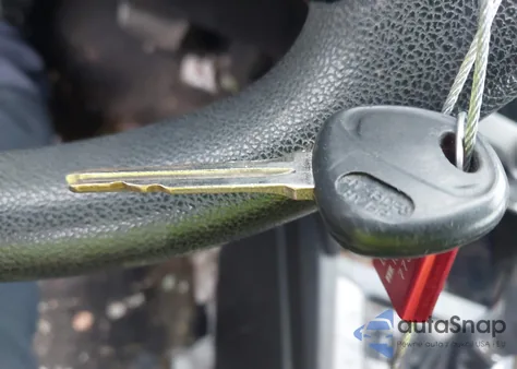 2019 Hyundai Elantra Sel z USA, uszkodzony, nr VIN 5NPD84LF6KH480309